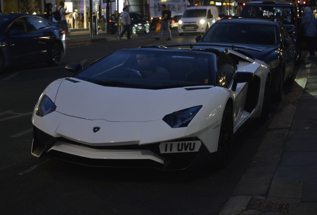 Lamborghini Aventador LP750-4 SuperVeloce Roadster