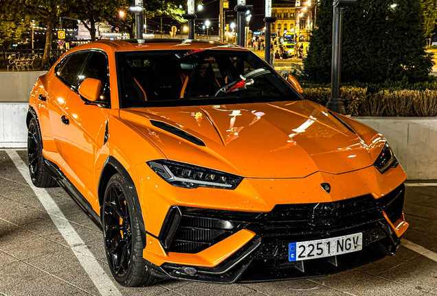 Lamborghini Urus Performante