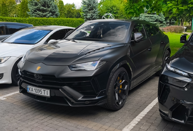 Lamborghini Urus Performante