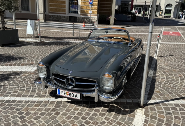 Mercedes-Benz 300SL Roadster