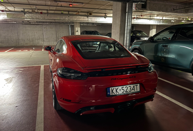 Porsche 718 Cayman GTS