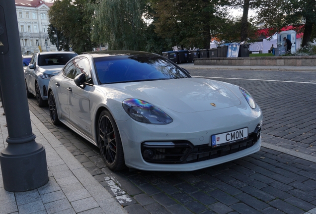 Porsche 971 Panamera GTS MkI