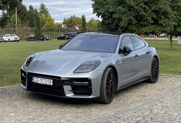 Porsche 972 Panamera GTS MkI