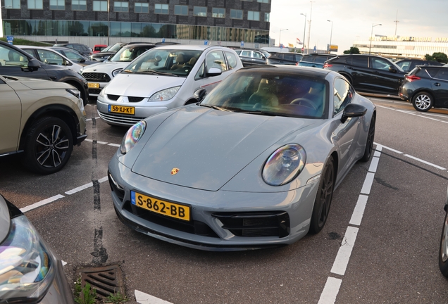Porsche 992 Carrera 4 GTS MkI