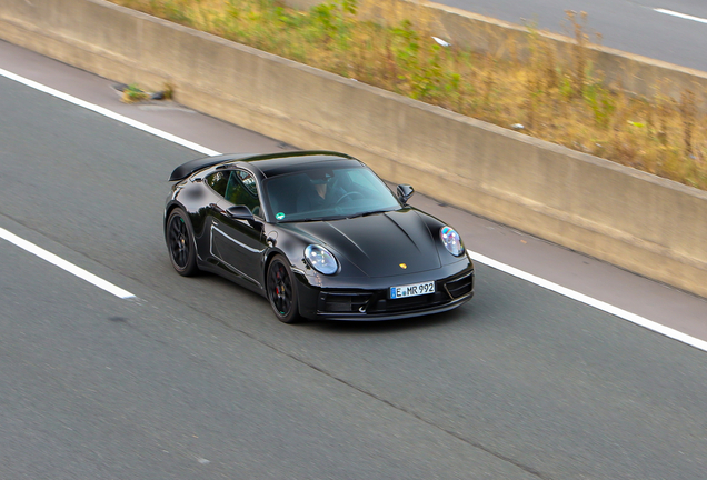 Porsche 992 Carrera 4 GTS MkI