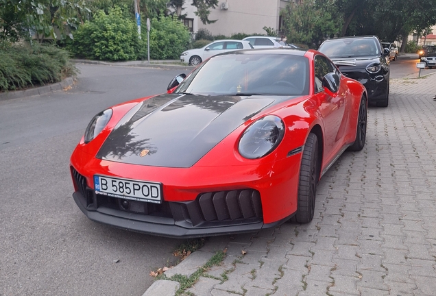 Porsche 992 Carrera 4 GTS MkII