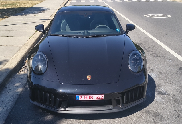 Porsche 992 Carrera 4 GTS MkII