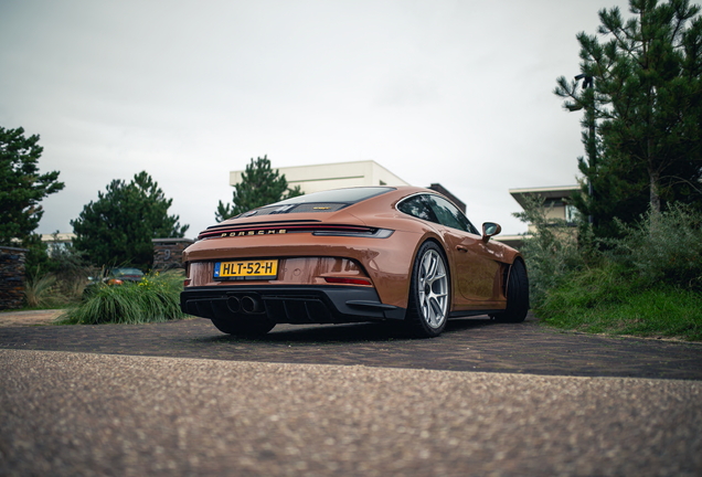 Porsche 992 S/T