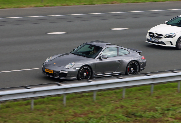 Porsche 997 Carrera GTS
