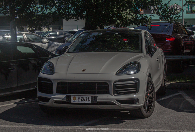 Porsche Cayenne Coupé GTS MkI