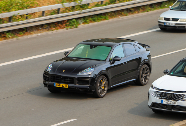 Porsche Cayenne Coupé Turbo E-Hybrid