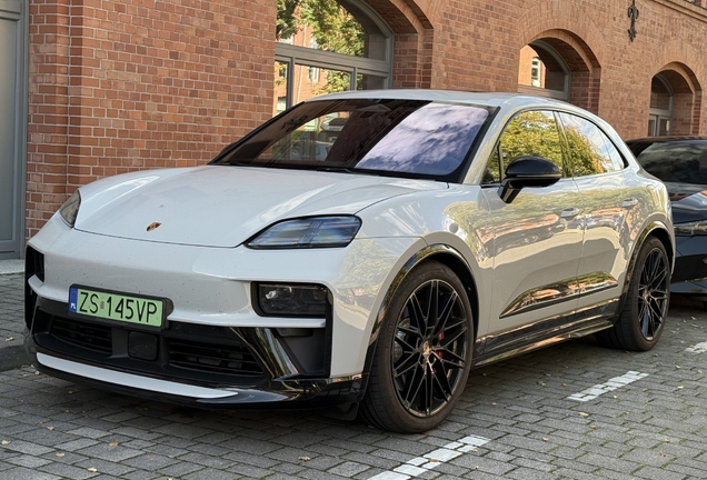 Porsche Macan EV GTS
