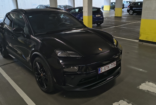 Porsche Macan EV GTS