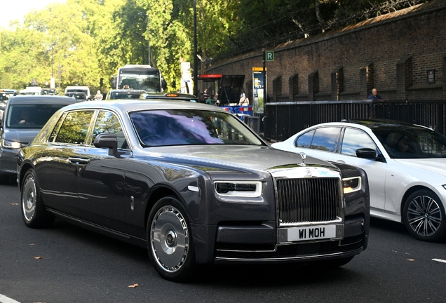 Rolls-Royce Phantom VIII EWB