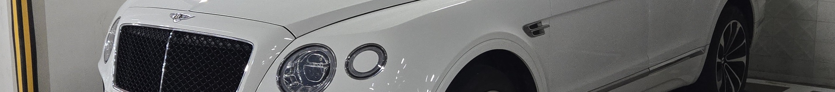 Bentley Bentayga V8