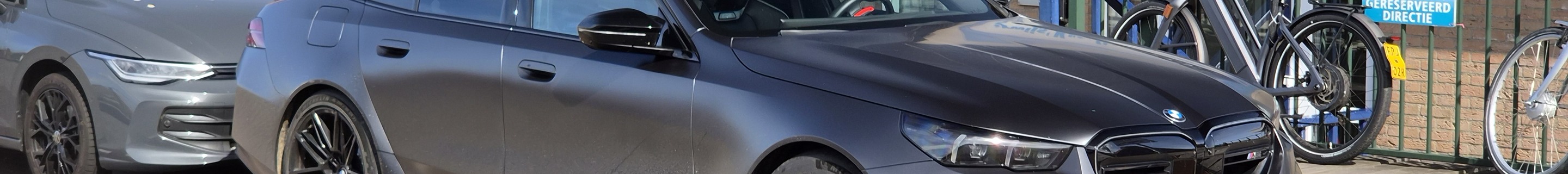 BMW M5 G90