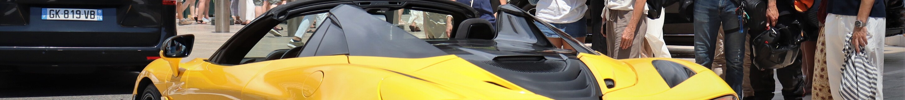 McLaren 720S Spider