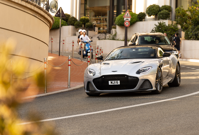 Aston Martin DBS Superleggera Volante