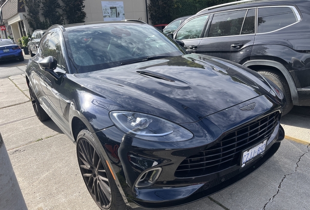 Aston Martin DBX