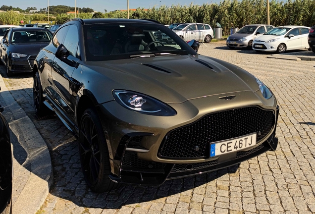 Aston Martin DBX S