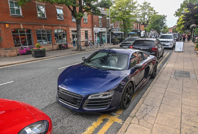Audi R8 V10 Plus 2013