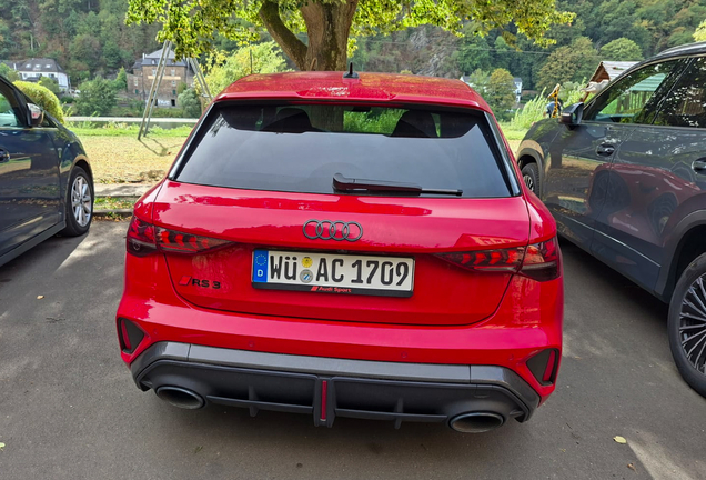 Audi RS3 Sportback 8Y 2025