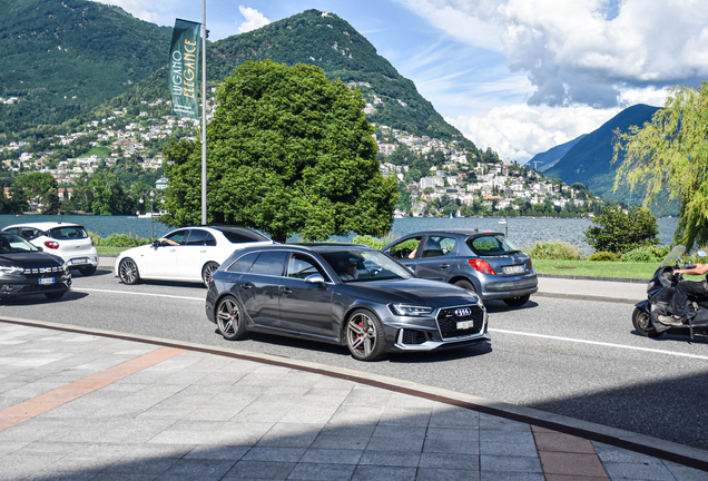 Audi RS4 Avant B9
