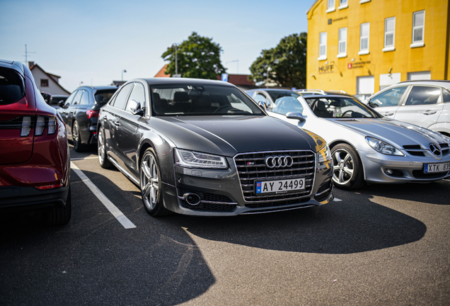 Audi S8 D4 2014