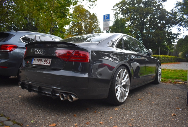 Audi S8 D4