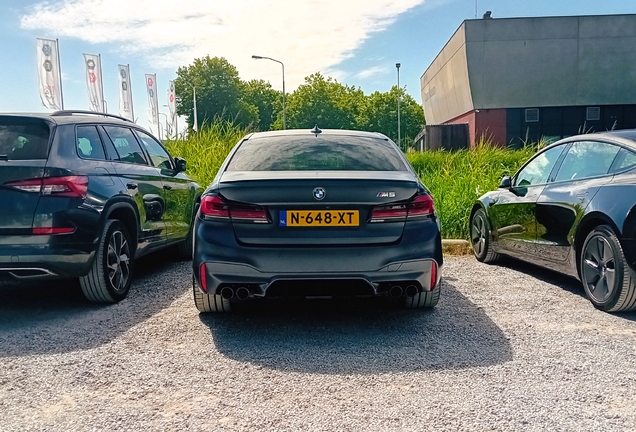 BMW M5 F90