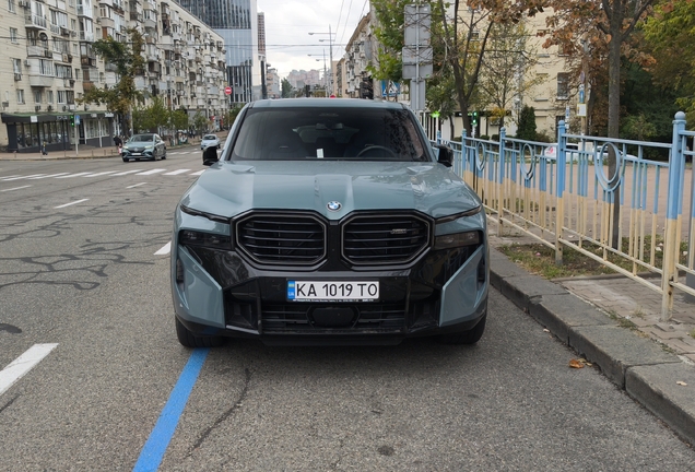 BMW XM G09