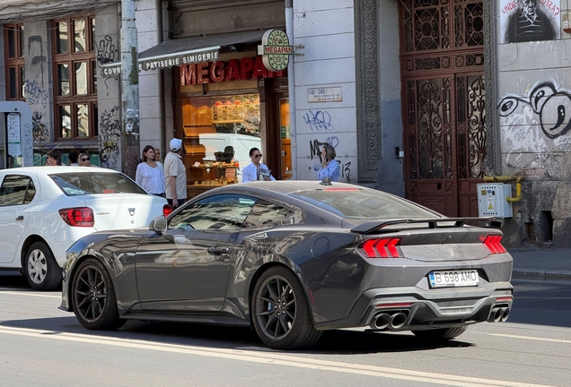Ford Mustang Dark Horse 2024