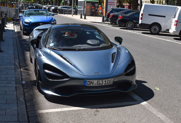 McLaren 750S