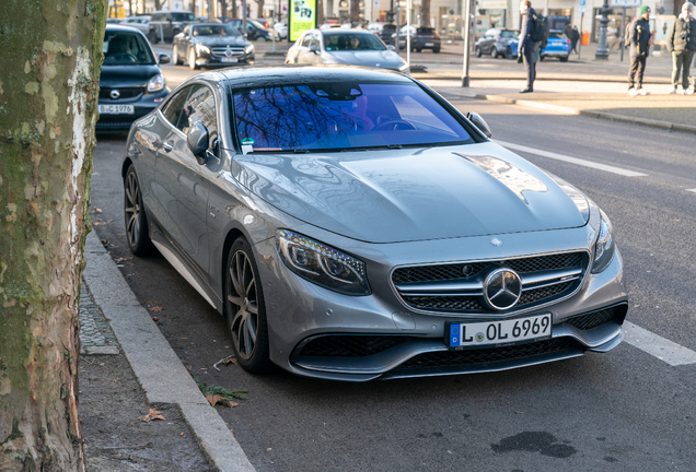 Mercedes-Benz S 63 AMG Coupé C217