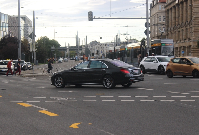 Mercedes-Benz S 63 AMG V222
