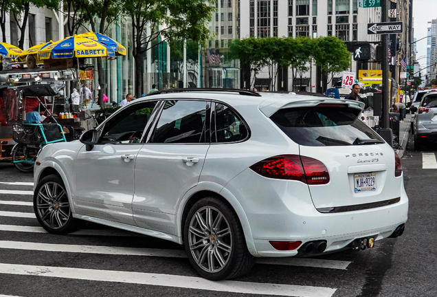 Porsche 958 Cayenne GTS MkI