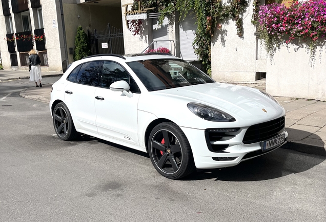 Porsche 95B Macan GTS MkI