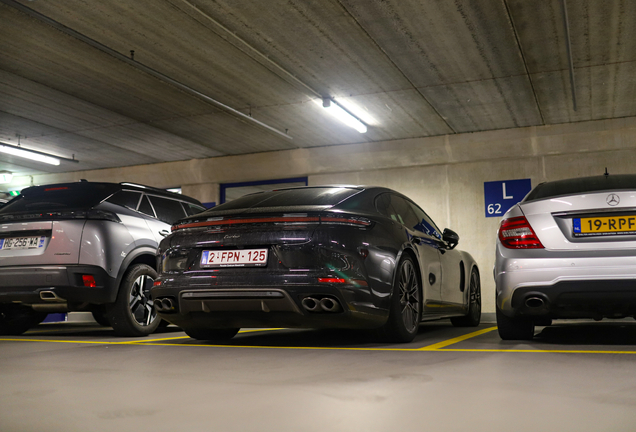 Porsche 972 Panamera Turbo E-Hybrid