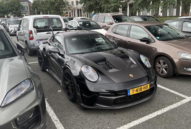 Porsche 992 GT3 RS MkI Weissach Package