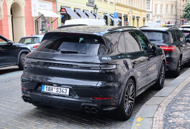Porsche 9YA Cayenne GTS MkII