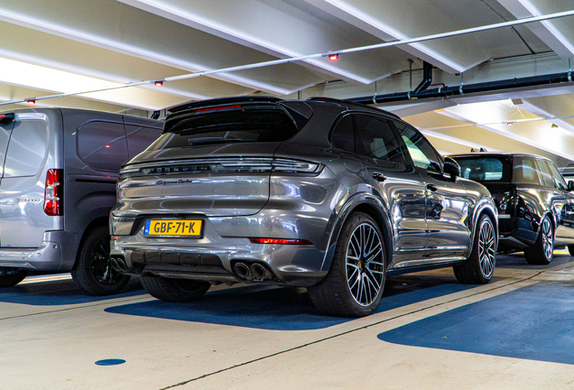 Porsche 9YA Cayenne Turbo E-Hybrid