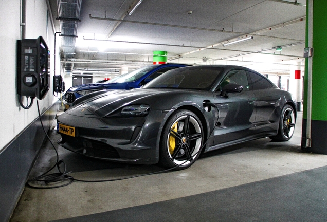 Porsche Taycan Turbo S MkI