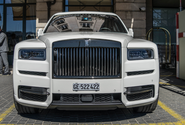 Rolls-Royce Cullinan Black Badge