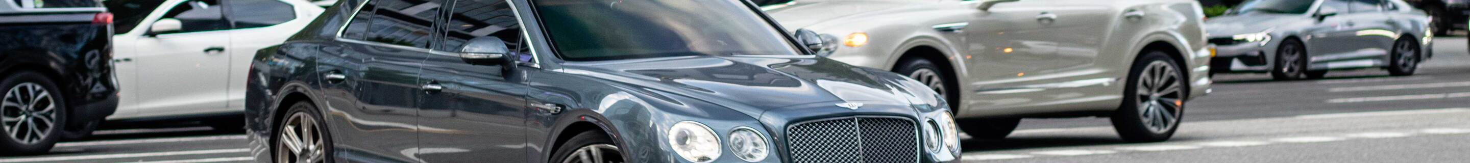 Bentley Flying Spur V8