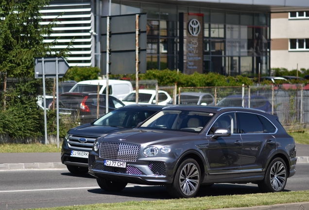 Bentley Bentayga V8 2024