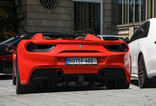 Ferrari 488 Spider