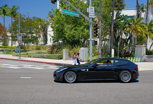 Ferrari FF