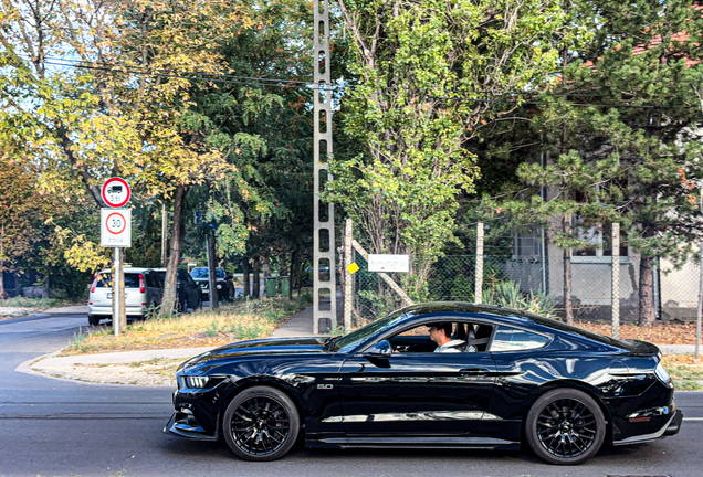 Ford Mustang GT 2015
