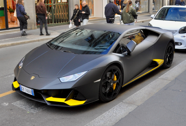 Lamborghini Huracán LP640-4 EVO