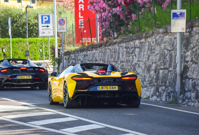 McLaren Artura Spider